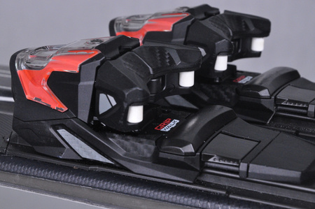 NARTY UŻYWANE ATOMIC REDSTER SC + M10 23/24 175 cm NRC499