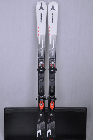 NARTY UŻYWANE ATOMIC REDSTER SC + M10 23/24 154 cm NRC469