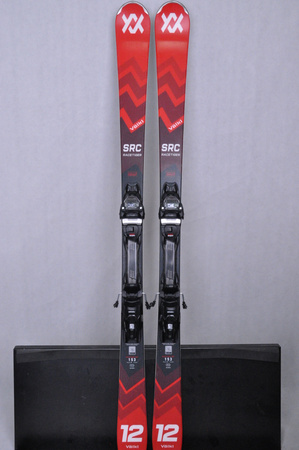NARTY UŻYWANE VOLKL RACETIGER SRC + Motion 10 24/25 153 cm NRC202