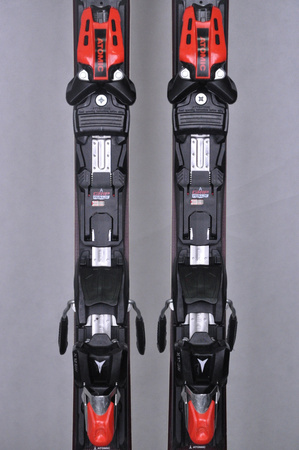 NARTY UŻYWANE ATOMIC REDSTER S8 + X12 GW 24/25 170 cm NRC163