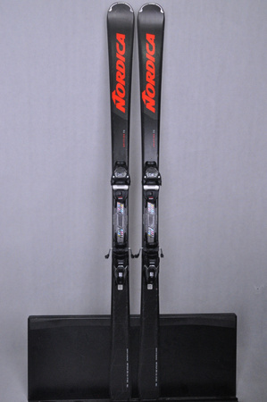NARTY UŻYWANE NORDICA SPITFIRE 73 24/25 + Marker TP2 10 174 cm NRC907