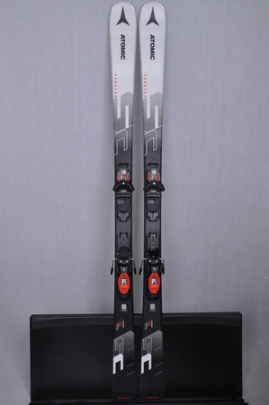 NARTY UŻYWANE ATOMIC REDSTER SC + M10 23/24 175 cm NRC497