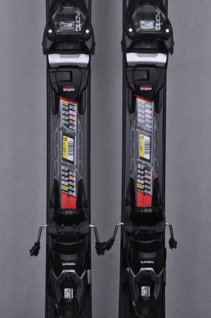 NARTY UŻYWANE VOLKL DEACON 7.2 + FTD 10 23/24 165 cm NRC1194