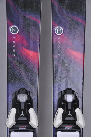 NARTY UŻYWANE ATOMIC MAVEN 86C + STRIVE 11 22/23 169 cm NRC578