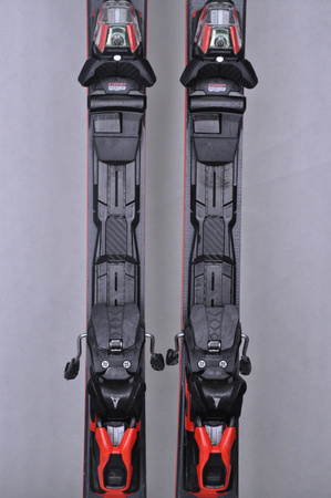 NARTY UŻYWANE ATOMIC REDSTER STI + M 12 22/23 170 cm NRC604