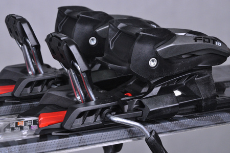 NARTY UŻYWANE VOLKL FLAIR 7.2 21/22 + FDT 10 151 cm NRC1159