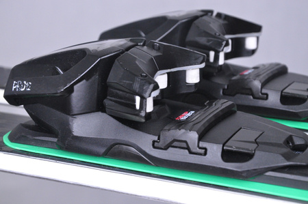 NARTY UŻYWANE HEAD SUPERSHAPE E. MAGNUM + Head PRD12 24/25 177 cm NRC538