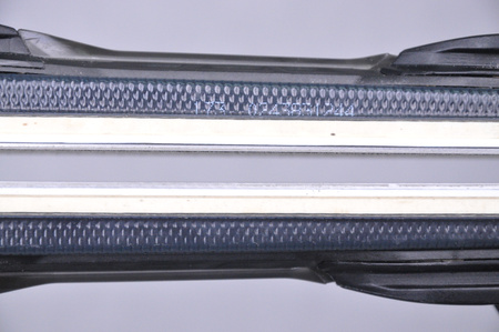 NARTY UŻYWANE VOLKL RACETIGER SRC + Motion 10 24/25 173 cm NRC232