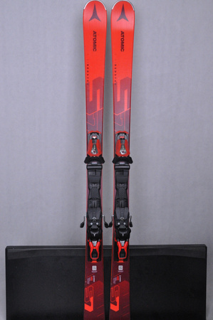 NARTY UŻYWANE ATOMIC REDSTER S7 + M12 GW 23/24 149 cm NRC731