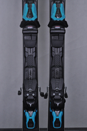 NARTY UŻYWANE ATOMIC REDSTER X7 + Atomic MI12 GW 24/25 162 cm NRC276
