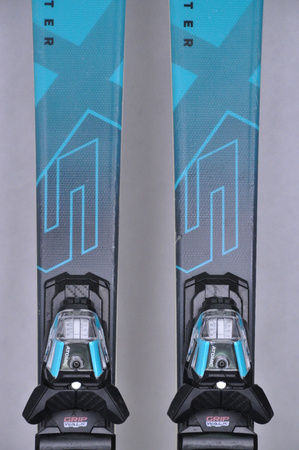 NARTY UŻYWANE ATOMIC REDSTER X5 + Atomic M10 GW 24/25 161 cm NRC302