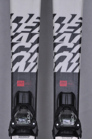 NARTY UŻYWANE VOLKL DEACON 7.2 + FTD 10 23/24 151 cm NRC1179