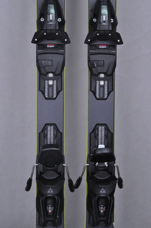 NARTY UŻYWANE FISCHER RC4 PWR 23/24 + RS10 160 cm NRC777