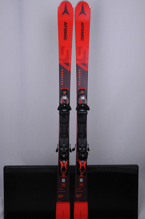 NARTY UŻYWANE ATOMIC REDSTER S7 + MTWELVE12 GW 22/23 149 cm NRB732