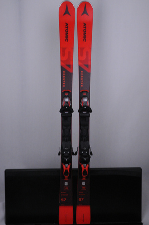 NARTY UŻYWANE ATOMIC REDSTER S7 + MTWELVE12 GW 22/23 149 cm NRB738