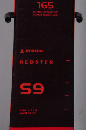 NARTY UŻYWANE ATOMIC REDSTER S9 + X12 GW 22/23 165 cm NRB132