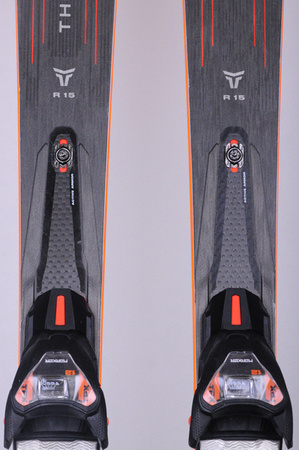 NARTY UŻYWANE BLIZZARD THUNDERBIRD R15 + TPX 12 23/24 155 cm NRB326