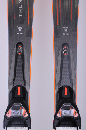 NARTY UŻYWANE BLIZZARD THUNDERBIRD R15 + TPX 12 23/24 160 cm NRB315