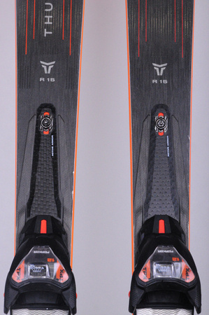 NARTY UŻYWANE BLIZZARD THUNDERBIRD R15 + TPX 12 23/24 165 cm NRB327