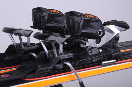 NARTY UŻYWANE BLIZZARD THUNDERBIRD R15 + TPX 12 23/24 165 cm NRB327