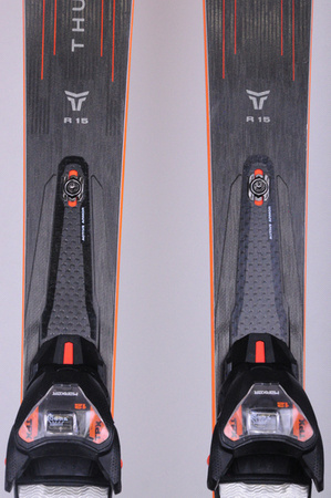 NARTY UŻYWANE BLIZZARD THUNDERBIRD R15 + TPX 12 23/24 165 cm NRB328