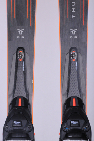 NARTY UŻYWANE BLIZZARD THUNDERBIRD R15 + TPX 12 23/24 175 cm NRB317