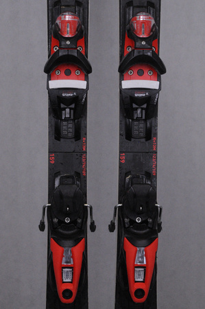 NARTY UŻYWANE ROSSIGNOL ELITE MT CARBON +  LOOK KONECT12 23/24 159 cm NRB693