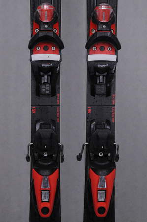 NARTY UŻYWANE ROSSIGNOL ELITE MT CARBON +  LOOK KONECT12 23/24 159 cm NRB695