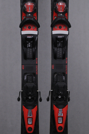 NARTY UŻYWANE ROSSIGNOL ELITE MT CARBON +  LOOK KONECT12 23/24 159 cm NRB697