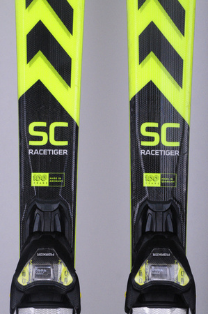 NARTY UŻYWANE VOLKL RACETIGER SC 23/24 + VMotion 12 153 cm NRB259